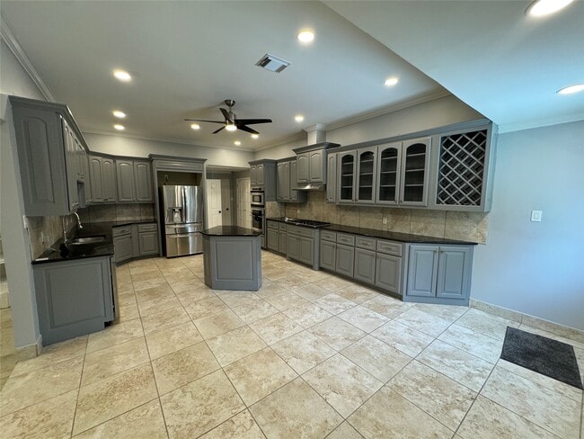 Photo - 7910 Sands Point Dr