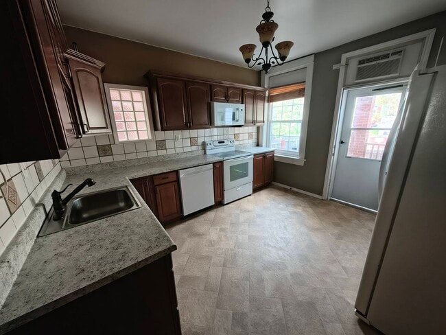 Photo - 3130 Maury Ave Unit 3130 Maury ave aptB