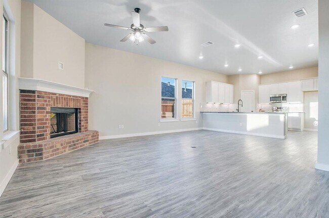 Photo - Pre-leasing for July