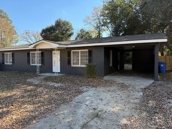 Building Photo - 1610 Woodrow Ave