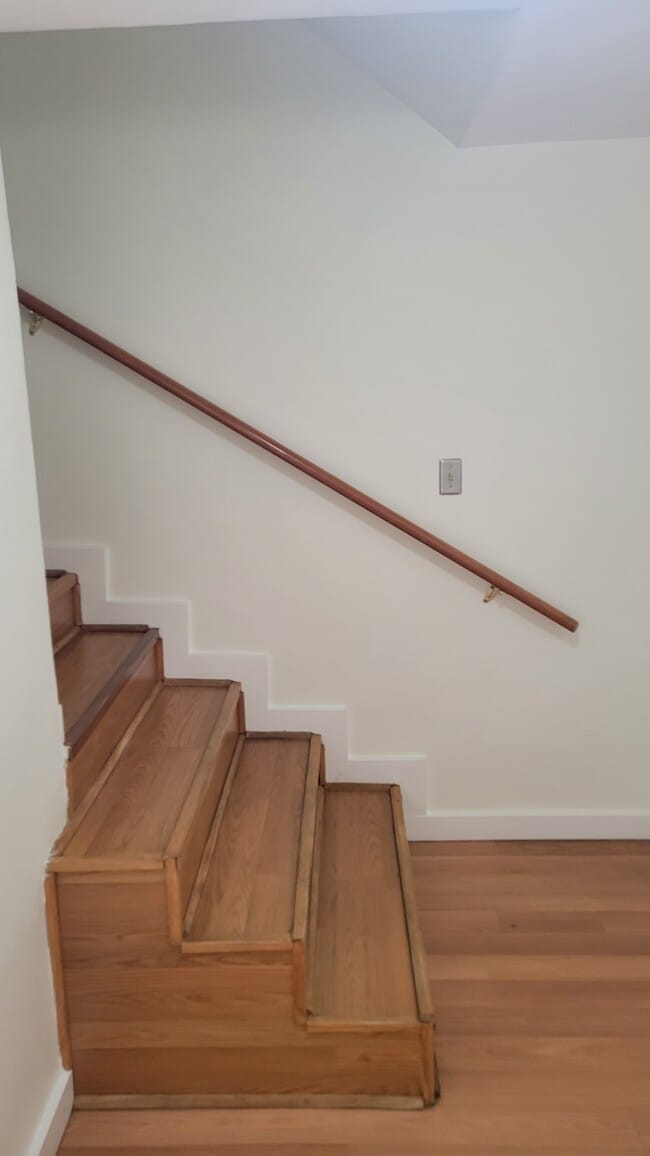 Photo - 6256 Morse Ave