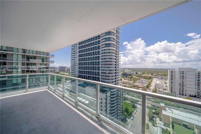 Photo - 1250 S Miami Ave Unidad 1250 S Miami Ave  2201