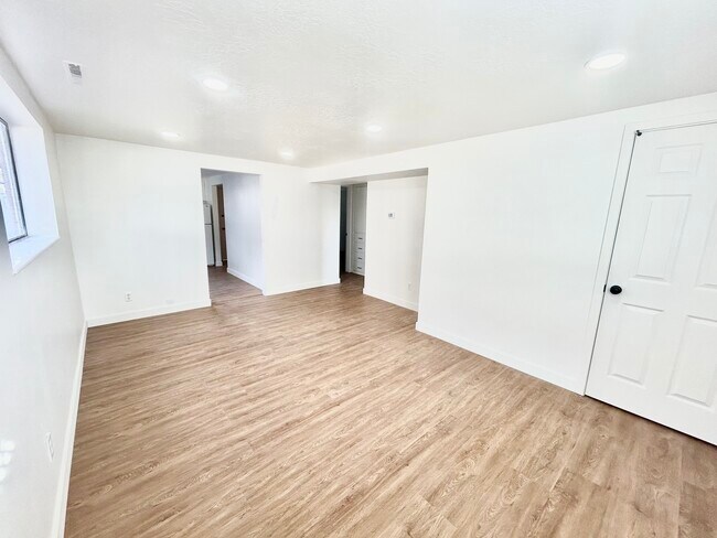 Photo - 3687 S 3325 W Unit 3687