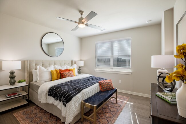 Photo - 8 Weeks Free – Lease Today & Save! Unit ABC2