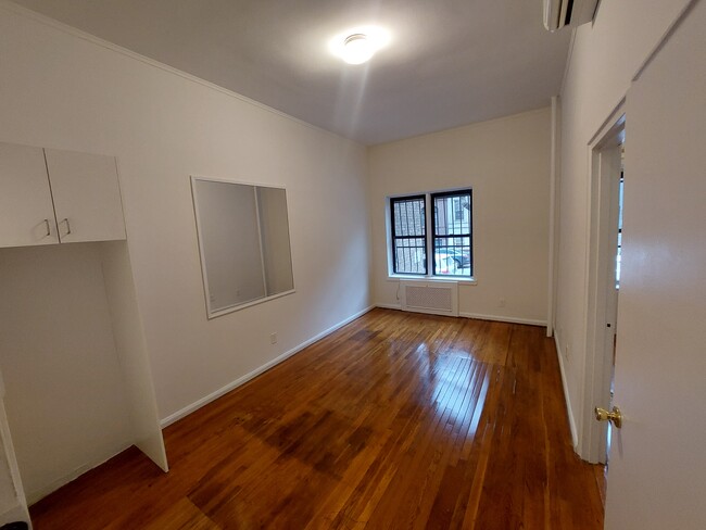 Photo - 156 W 95th St Condo Unit 2A