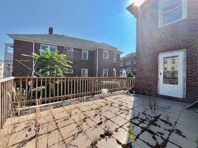 Photo - 113 Lanark Rd Unit 1