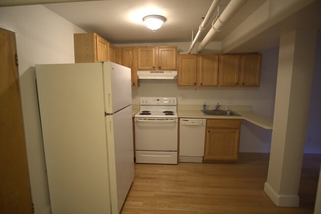 Photo - 1408 Commonwealth Ave Unit 4