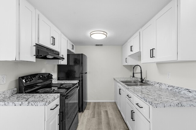 Photo - The Meridian at 2825