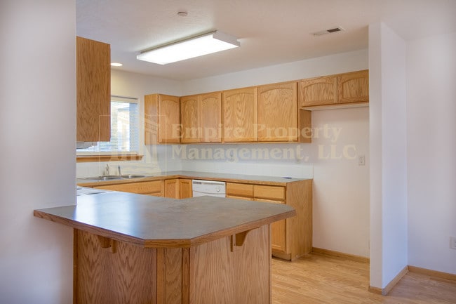 Photo - 25160 E Broadway Ave