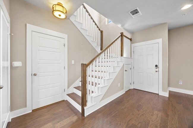 Photo - 7505 Sugar Magnolia St