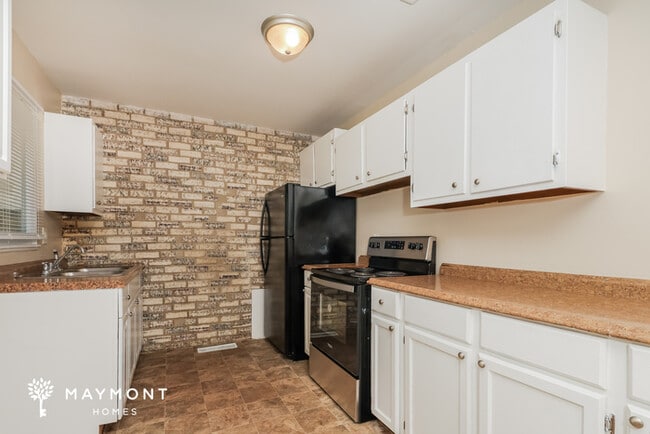 Photo - 306 Stubbs Dr