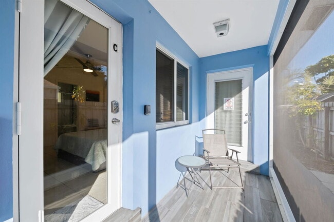 Photo - 415 SW 16th St