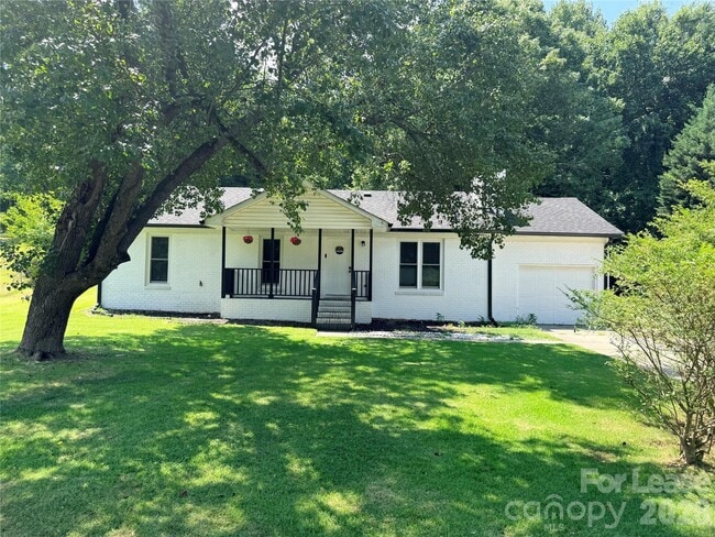 Building Photo - 5819 Woodrock Ct