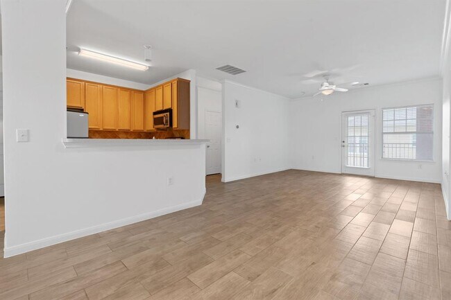 Photo - 2900 S Lakeline Blvd Unit 322