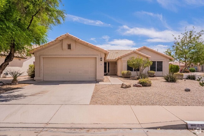 Building Photo - North West Chandler Home with a Pool