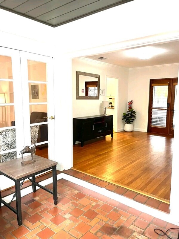 Photo - 1403 SE 2nd St