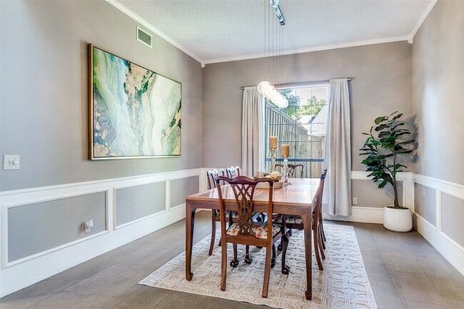 Photo - 2700 Ithaca Ct