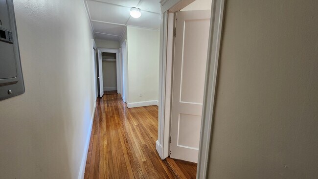 Photo - 160 Ipswich St