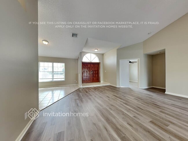 Photo - 2501 Stonegate Dr