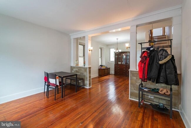 Building Photo - 295 Hermitage St Rental