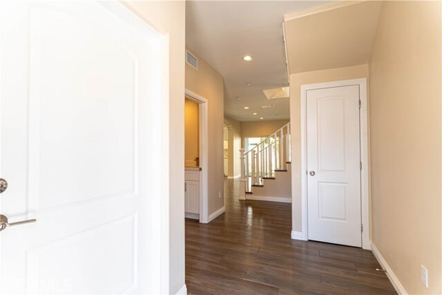 Photo - 9246 Cedros Ave