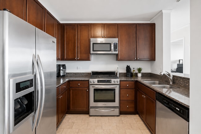 Photo - 225 N Columbus Dr Unidad 7507