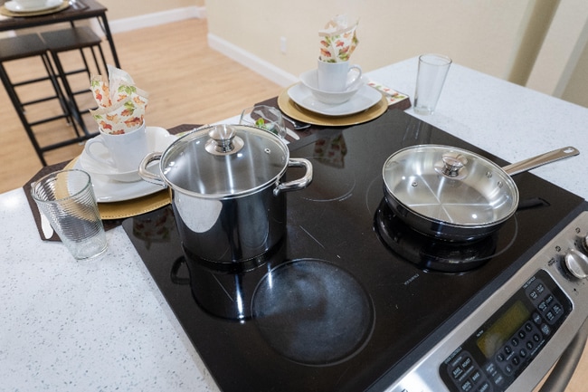 Photo - 105 W 36th St