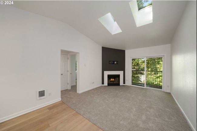 2680 SW 87th Ave Unit West Slope Apartment