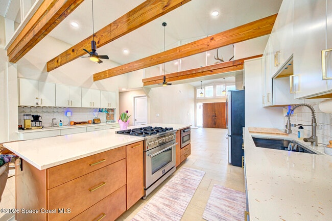 Photo - 30 Westview Ln