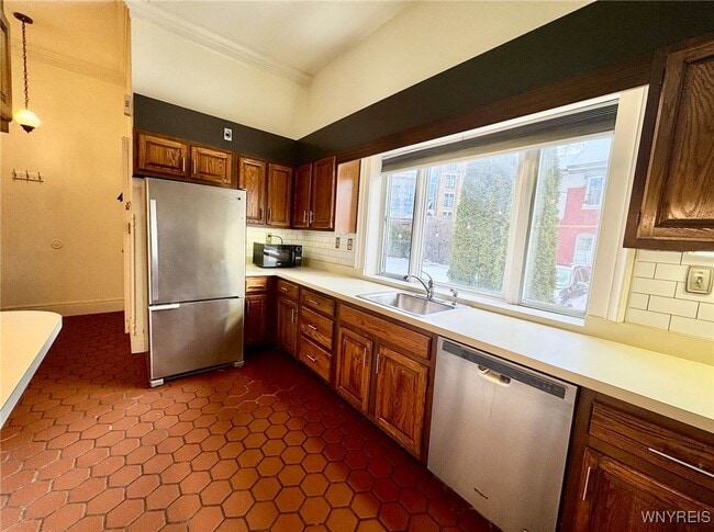 Photo - 25 Whitney Pl