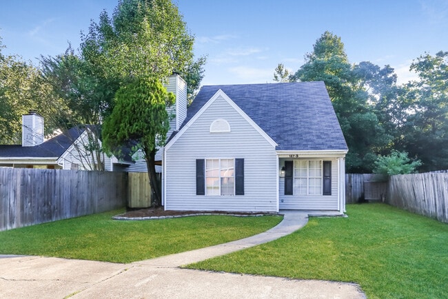 Building Photo - 187 Cumberland Rd Rental