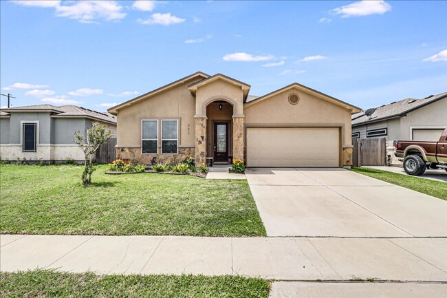 Photo - 7617 Diamond Dr. House