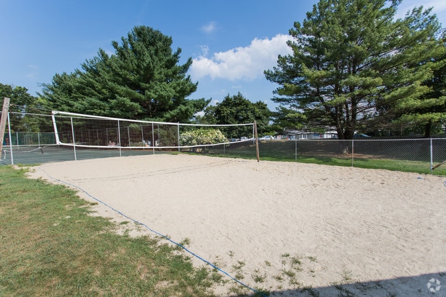 Royal Crest Nashua