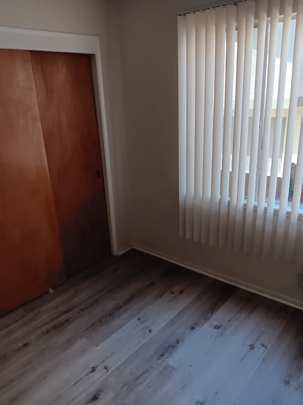 Photo - 911 S Marengo Ave Unidad 4