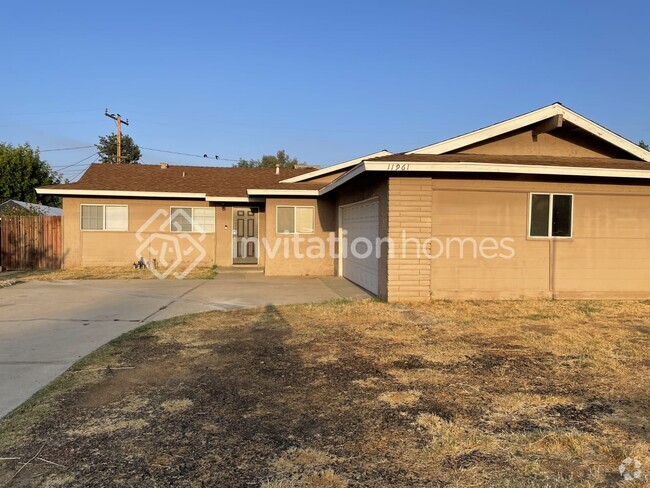 Building Photo - 11961 Hubbard St Rental