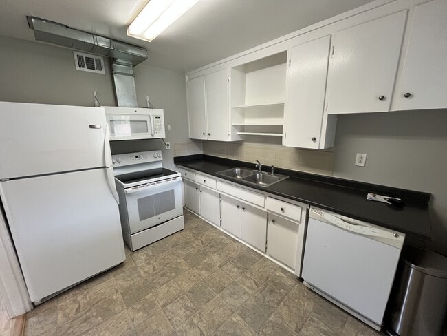 Photo - 13653 E 13th Ave