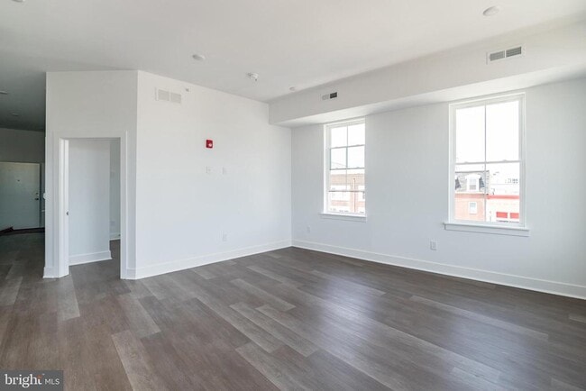 Photo - 813 N Broad St Unit 408