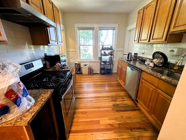 Photo - 59 Algonquin Rd