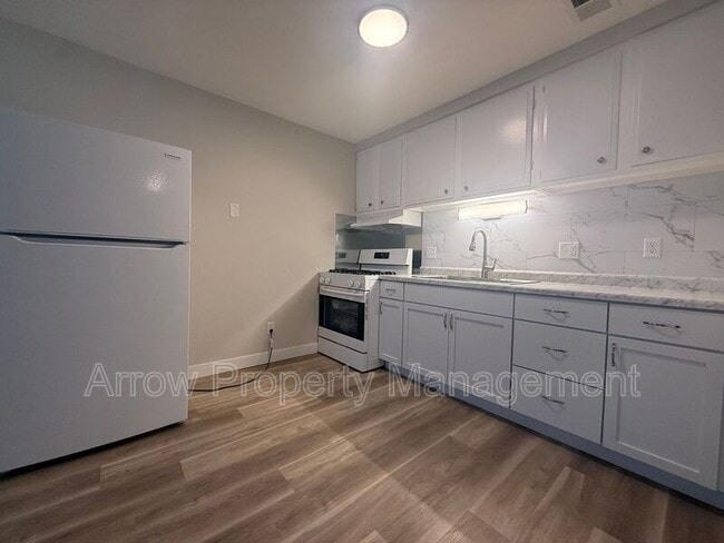 2206 K St