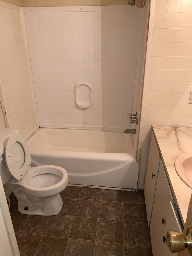 Photo - 113 Brent St