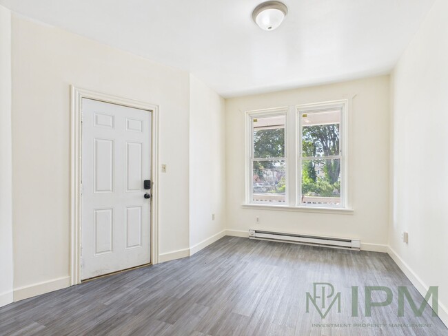 Building Photo - 1434 Swatara St Unit 1434 Swatara St -  1 Rental