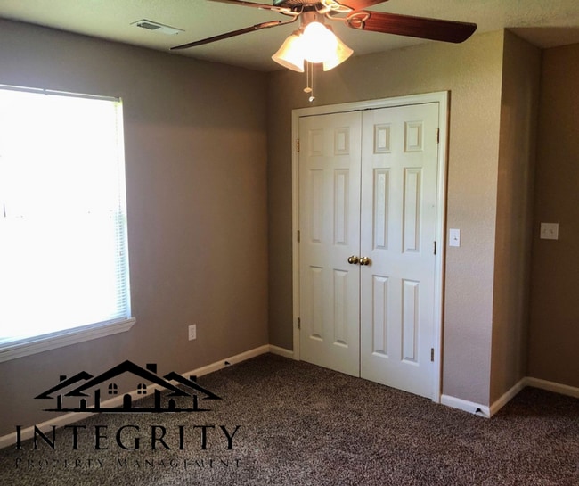 Photo - 21067 Harbor Ln Unit B