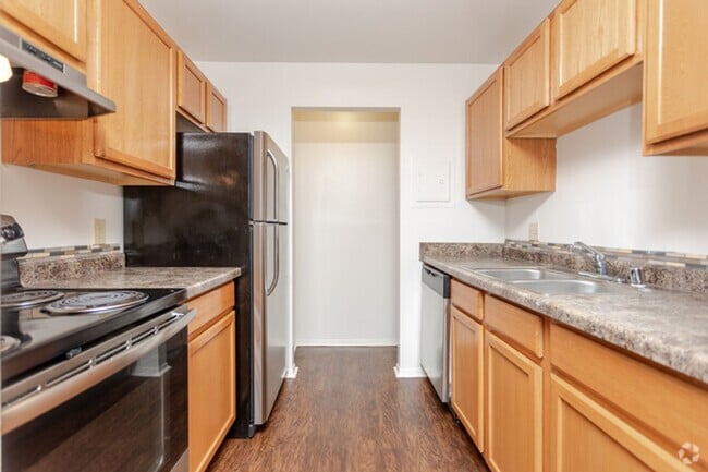 Photo - The Meadows Apartments