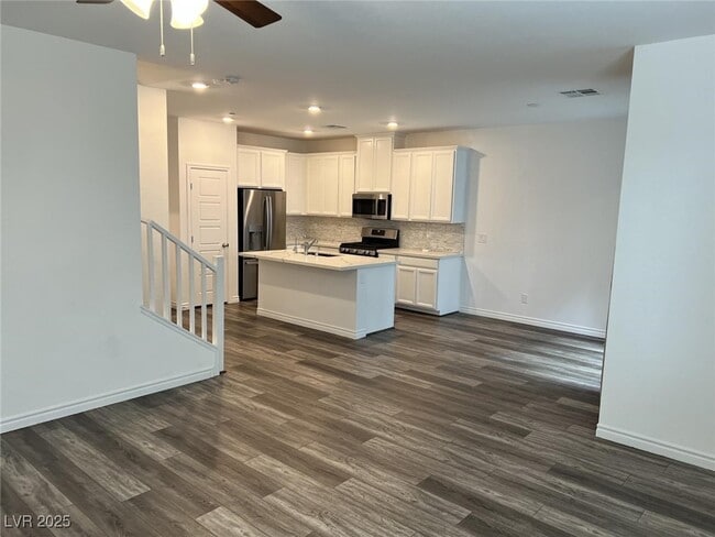 Building Photo - 7360 N Decatur Blvd Rental