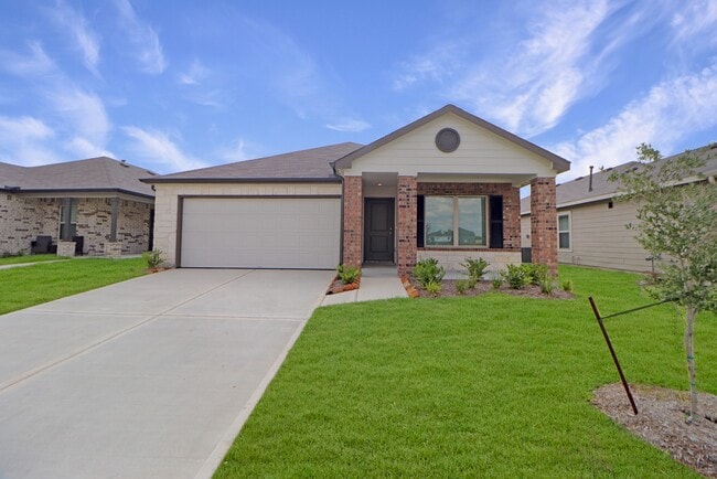 Building Photo - 17327 Ridge Dr Rental