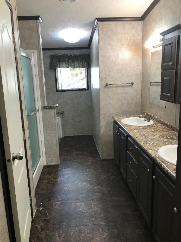 Photo - 54 Cinnamon Ln