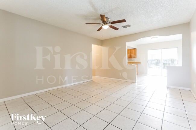 Photo - 802 Briarcliff Dr