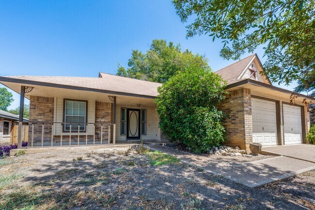 Photo - BEAUTIFUL SINGLE-STORY HOME IN WOODCREST