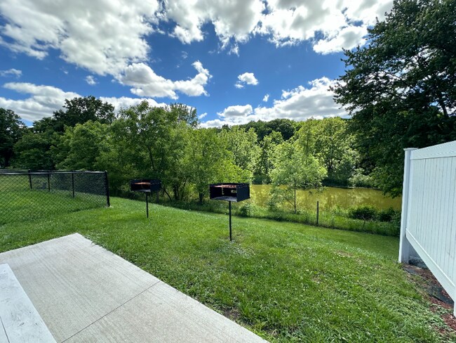 Photo - 1100 W Locust St