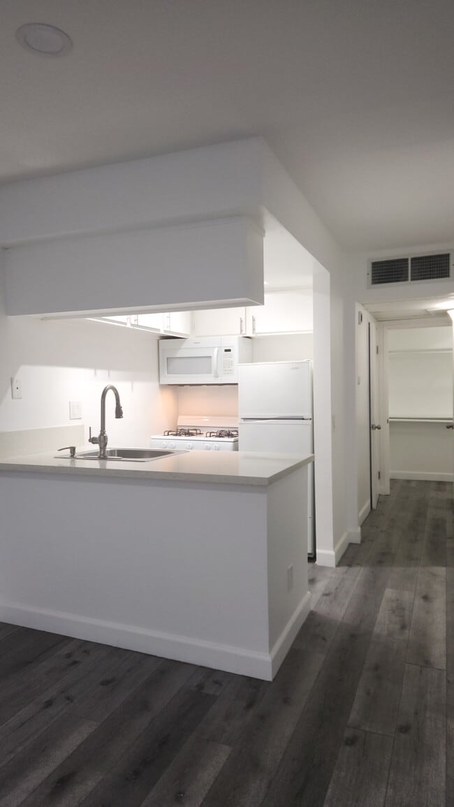 Photo - Canyon Crest Apartments